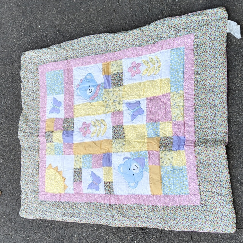Bears and butterflies baby quilt